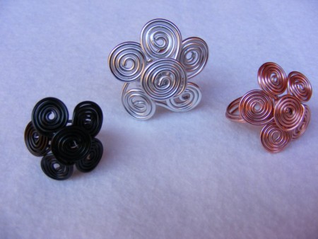 Anillos alambre flor